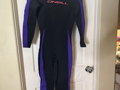 Wet Suit Womens Full Body Reactor Sz8