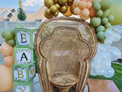 Vintage Boho Wicker Peacock Chair