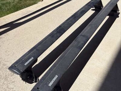 Yakima baseline roof rack