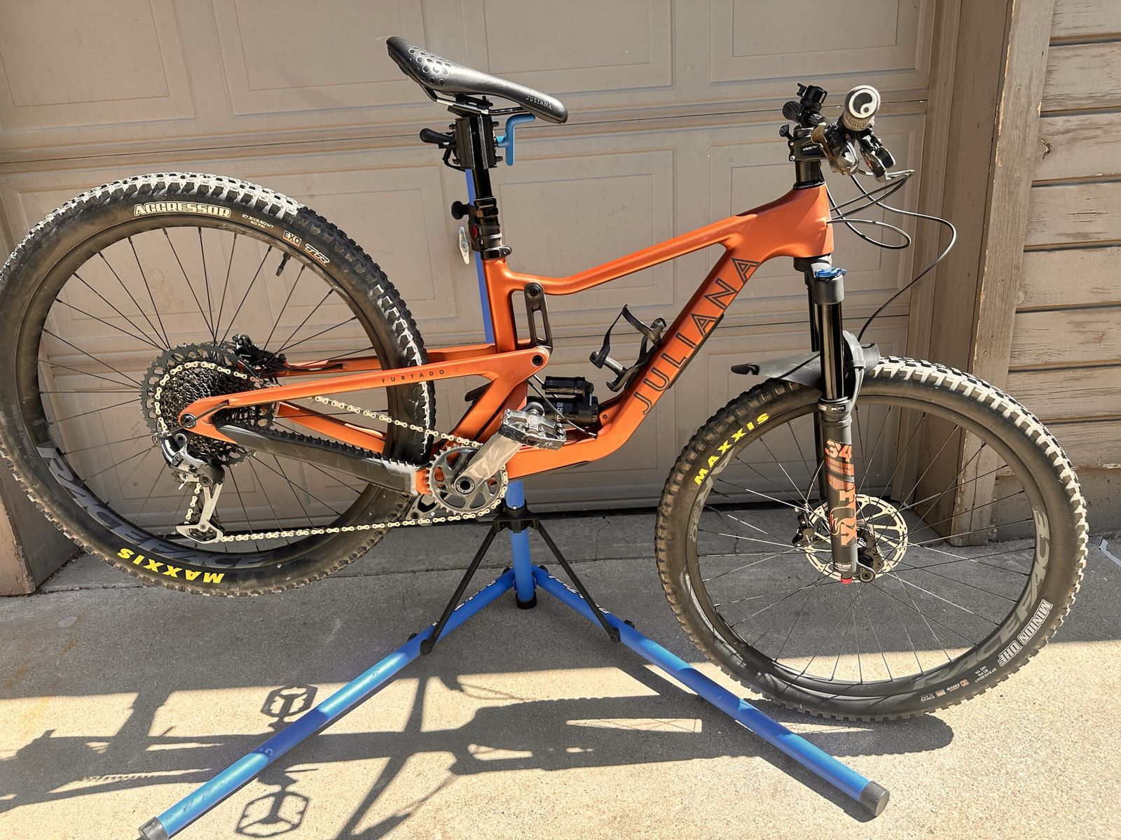 Juliana Furtado women’s mountain bike XS