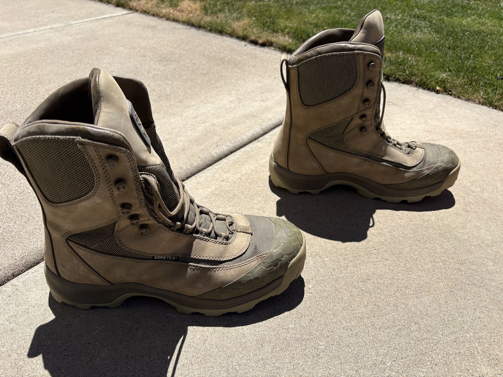 Under Armor hunting boots