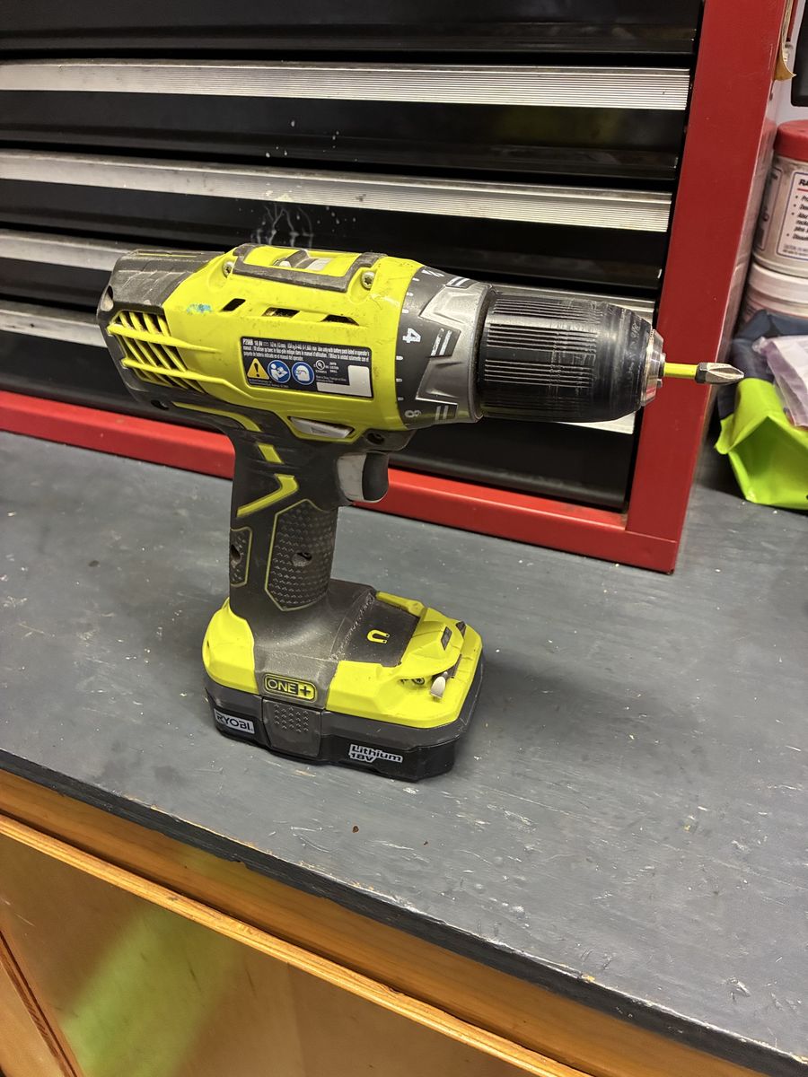 Ryobi one+ drill & battery