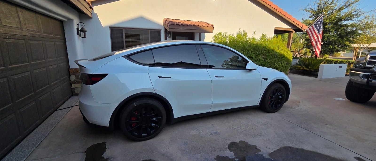 Main image 2