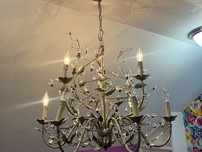 9 Bulb Candle Gold Leaf Vine Light Fixture