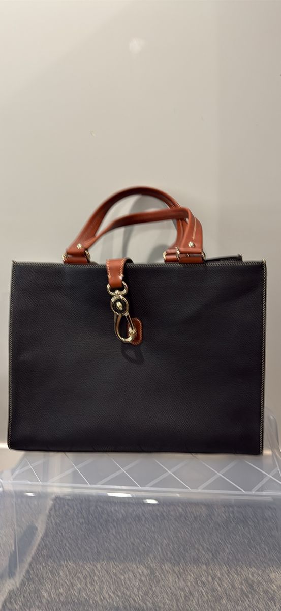 Dooney & Bourke Hand bag