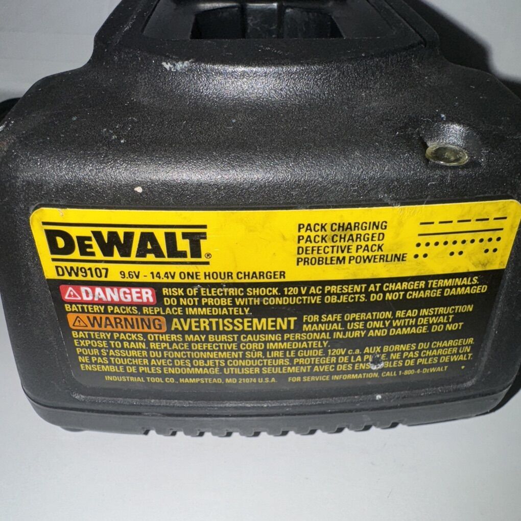 Dewalt DW9107 9.6V - 14.4V Battery Charger Power