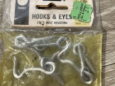 Vintage Stanley Gate Hooks & Eyes Zinc 3 - 1 1/2” V8440 5140-06-9915 US2C 3 Hooks & 5 Eye pieces