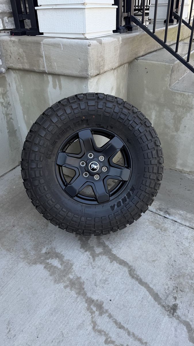 Ford Bronco Rims and Tires 35/12.50R17 Kenda Klever RT Load E