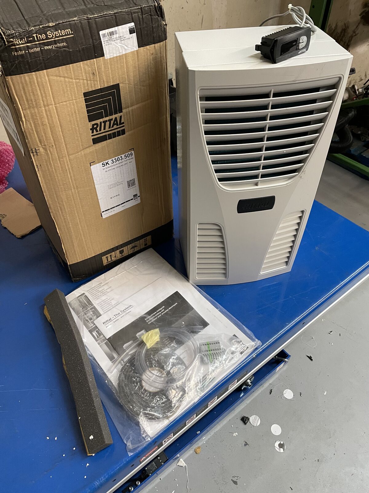 NEW Rittal Wall Mounted TopTherm Enclosure Cooling Unit