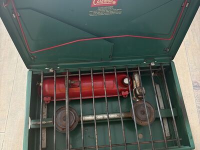 Colman Portable Stove 413 F