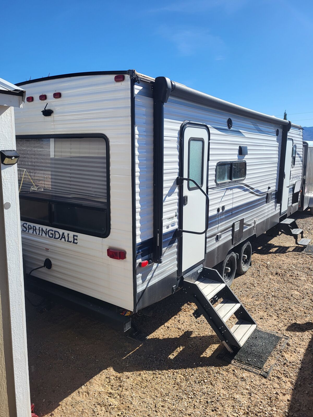 2021 Springdale 26' travel trailer
