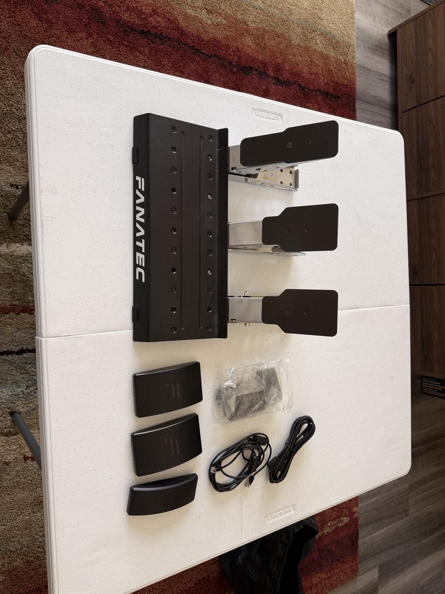 Fanatec CSL Loadcell Pedals with Clutch