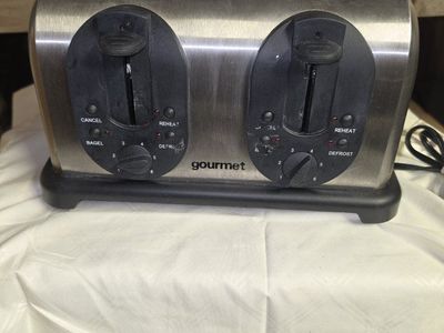 Toasters!!! 2/4 Slice