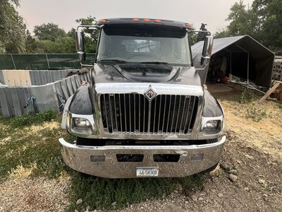 2005 International 7400 CXT 4x4 Crew Cab Dump Truck DT570