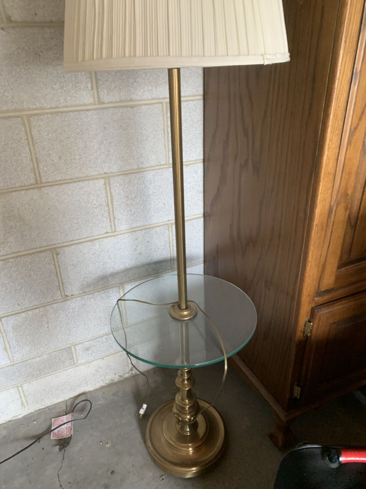 Floor lamp
