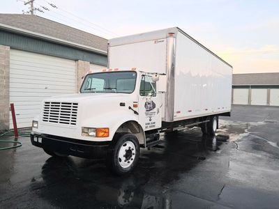 95 international 4700 LP 26 FT BOX TRUCK 7.3 Diesel , Alison Automatic, Only 135 K miles !!
