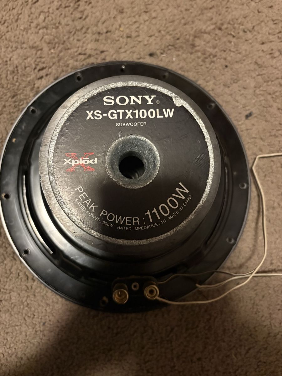 Sony xplode 1100w subwoofers