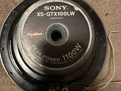 Sony xplode 1100w subwoofers