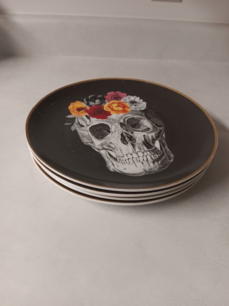 Harvest Green Studio Sugar Skull Plates Set of 4 Black Floral Halloween