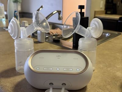 Breast pump