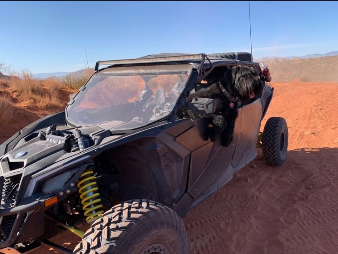 2018 Can-Am Maverick X3 Max: Low Hours