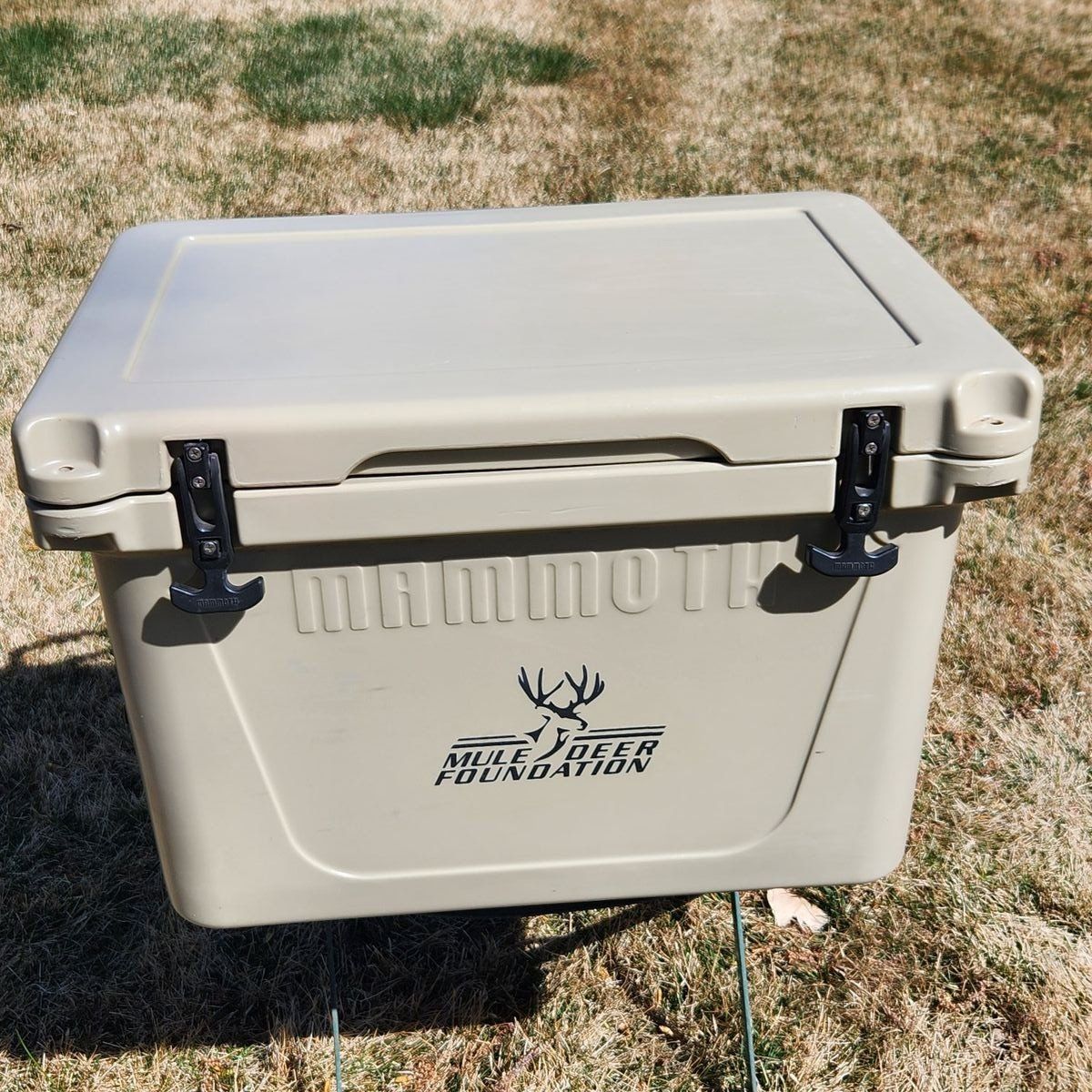 Mammoth Ranger 65 Qt Hard Cooler Ice Chest NICE