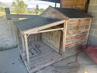 Dog house