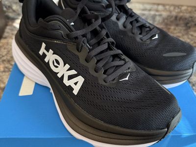 Women’s hoka bondi 8
