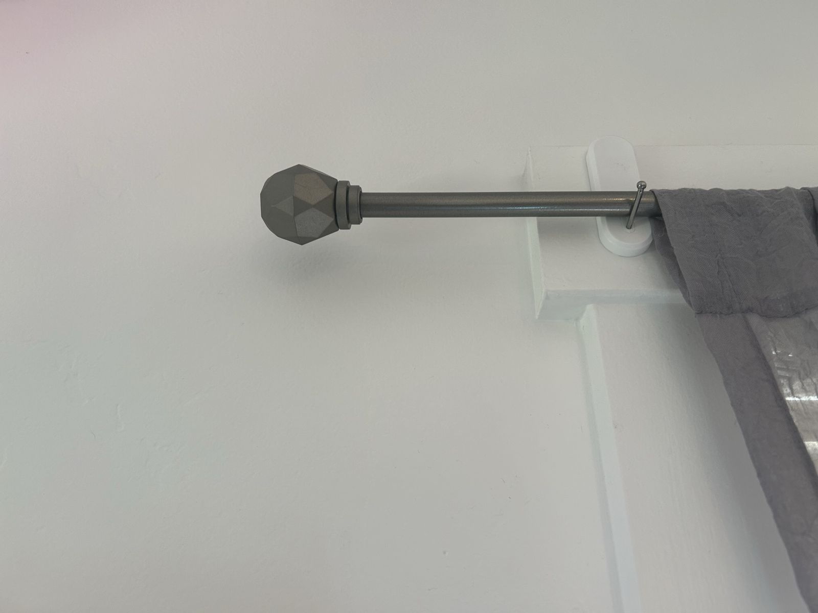 Main image 2
