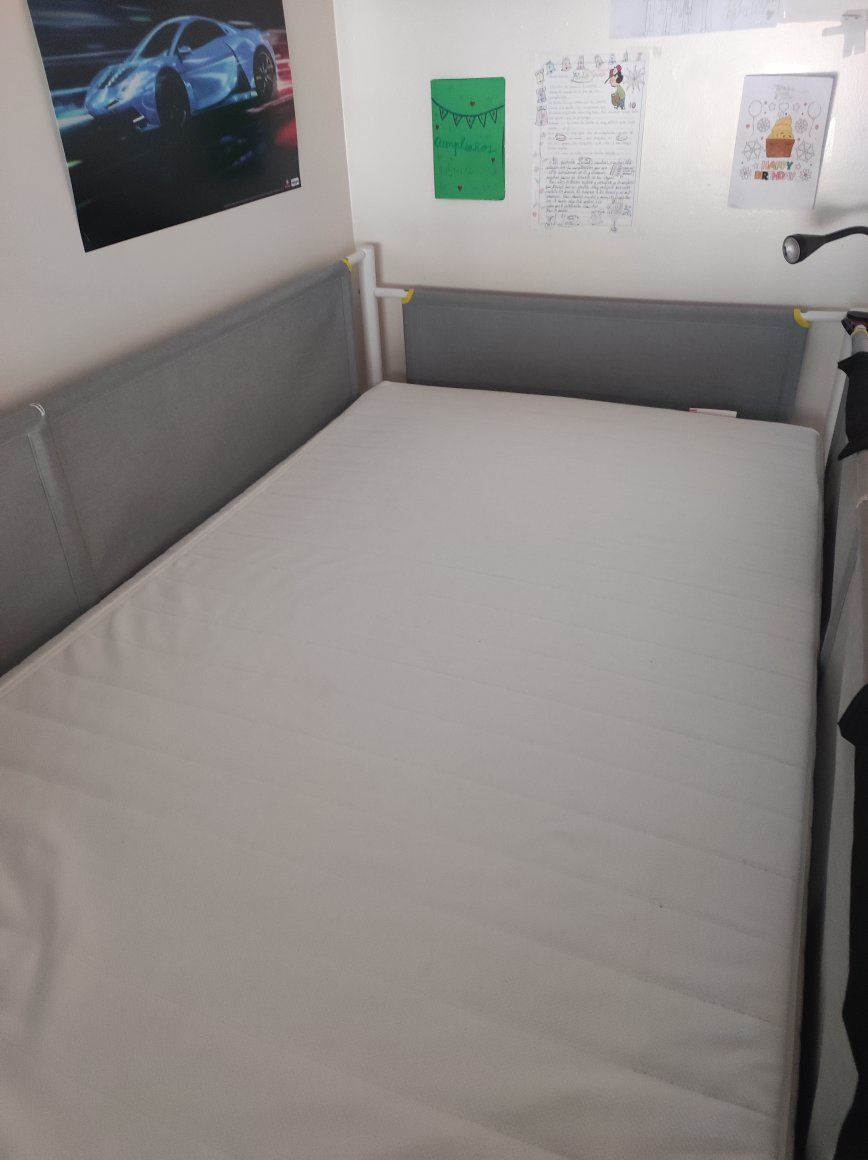 Main image 4