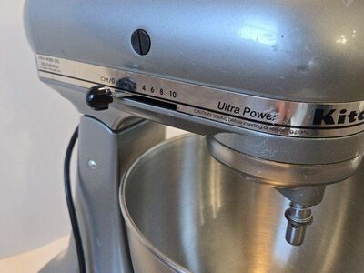 Kitchen Aide Mixer