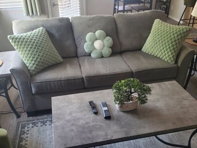 *FREE* Cozy Gray 3-Seater Sofa - Excellent Condition Couch for Living Room