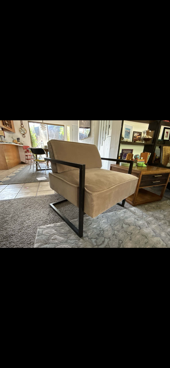 MID CENTURY MODERN INSPIRED LOUNGE CHAIR