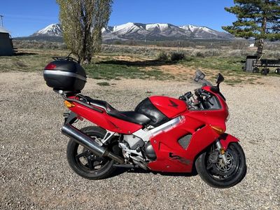 1998 Honda VFR turn key ready with LOTS of extras!!!