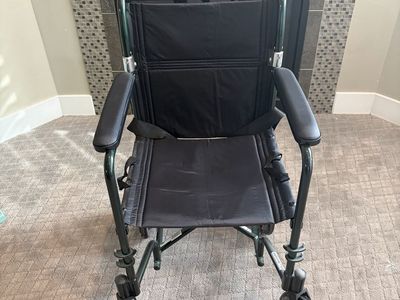 Drive wheelchair