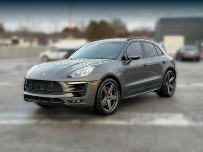 2015 PORSCHE MACAN S