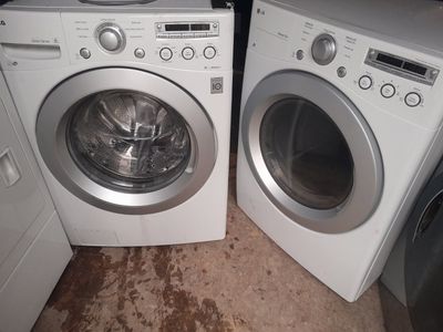 Nice LG Front Load Washer and Electric Dryer