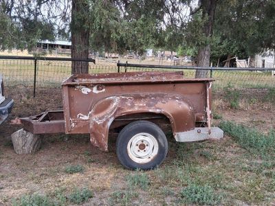 Custom Pickup Bed Single Axle Utility Trailer