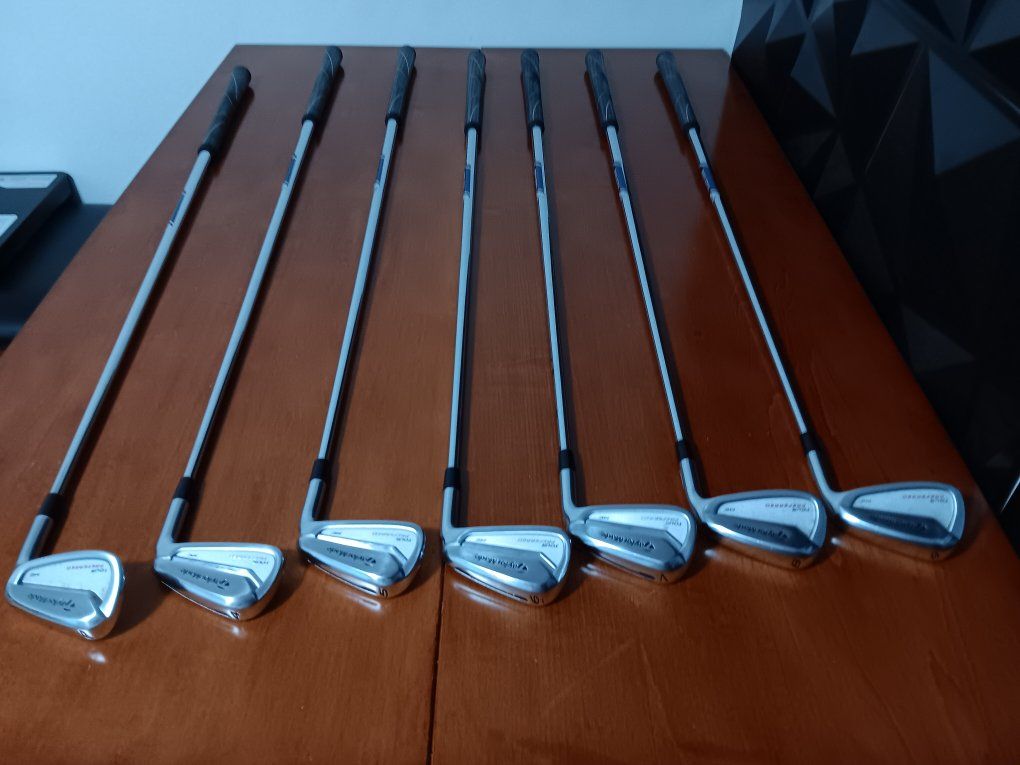 Golf Iron set TaylorMade TOUR PREFERRED CB TOUR IS
