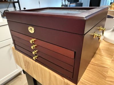 Coin Case with 40 Presidential Dollar Coins