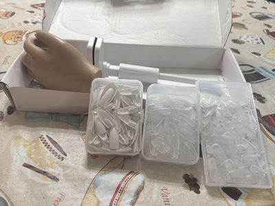 Manicure Practice Hand with Nail Tips Set - Perfect for Nail Art Training