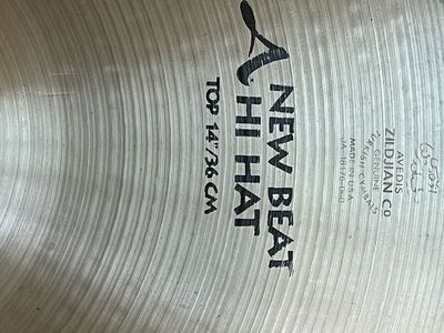14” Zildjian New Beat Hi Hats