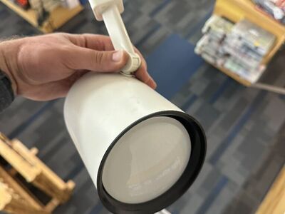 Track Light Heads W Light Bulbs