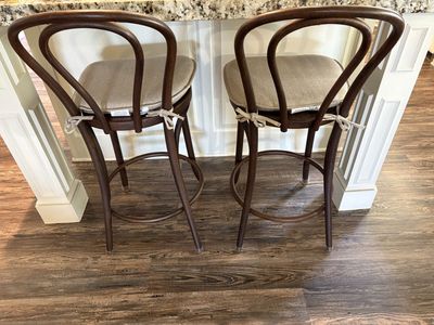 WOOD BARSTOOLS