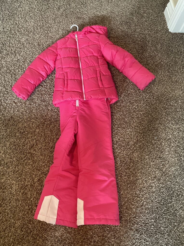 Girls Snow Clothes Size 6 / 6x