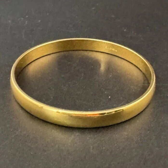 Vintage Women's designer MONET Bracelet