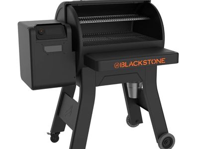 Blackstone Pellet Smoker 900