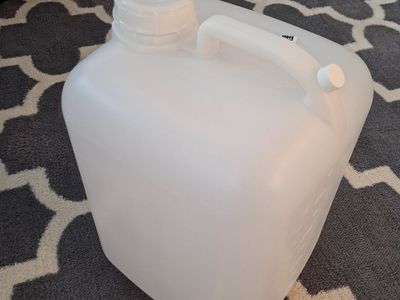 5 gallons camping water jug