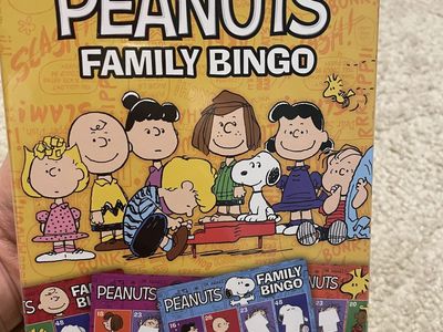 Peanuts Family Bingo Game - Sealed