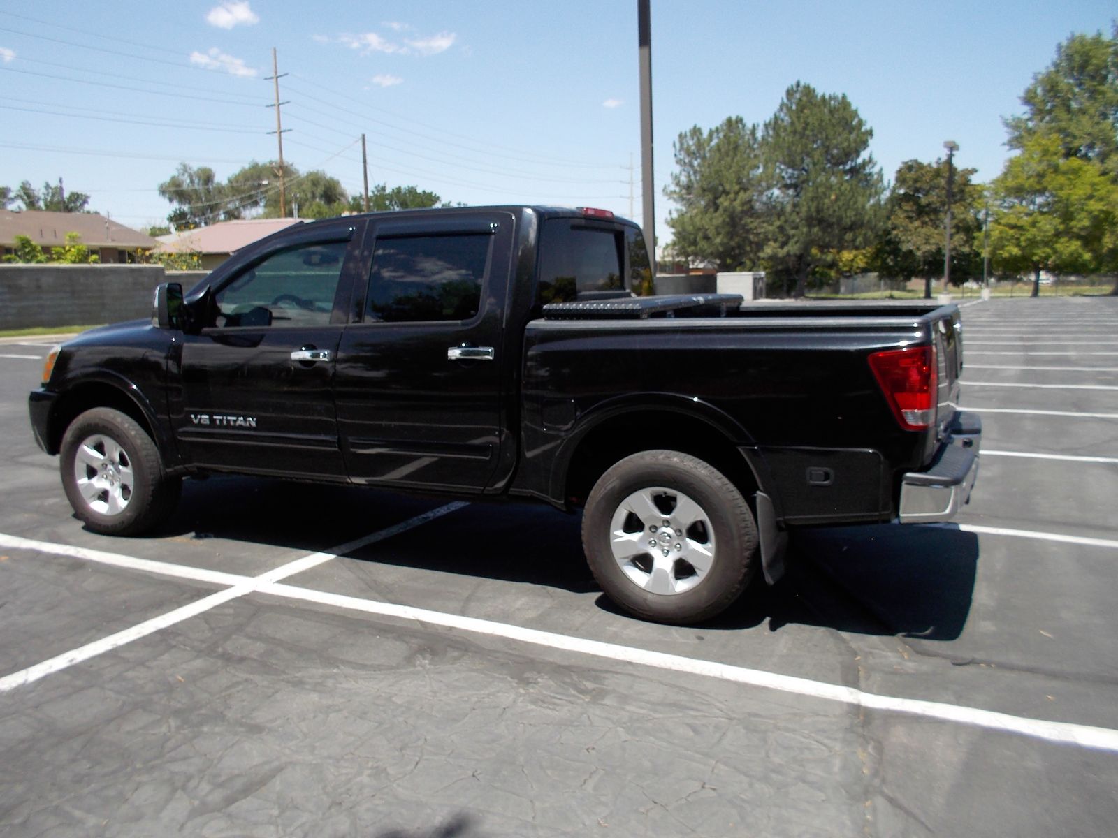 2012 NISSAN TITAN SL